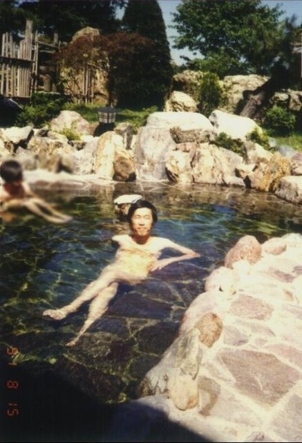 19910815_100_ワールド温泉牧場・露天風呂・温泉マン.jpg