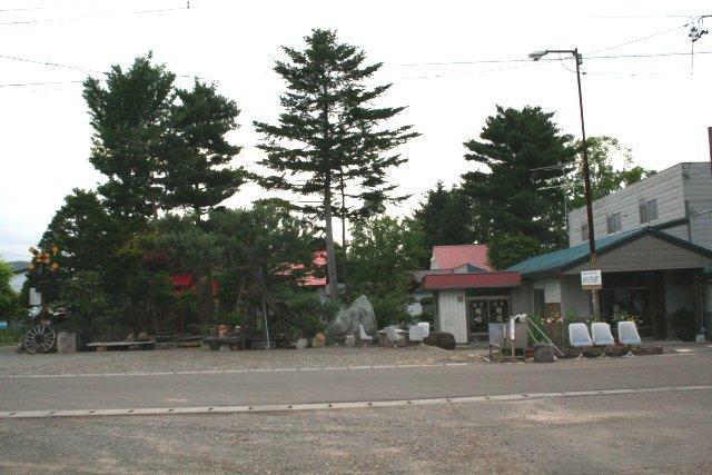 画像を等倍で表示します 建物全景