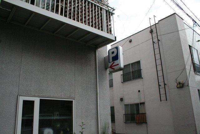 画像を等倍で表示します 駐車場案内