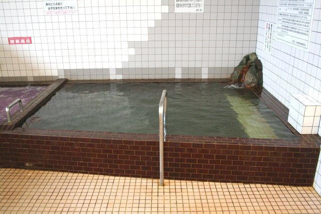 画像を等倍で表示します 温泉浴槽