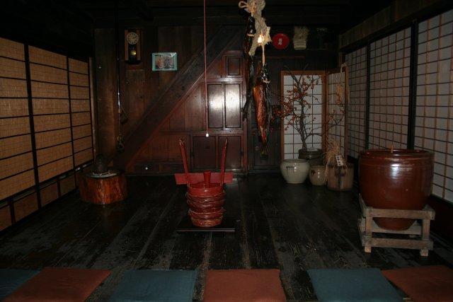 画像を等倍で表示します 板の間