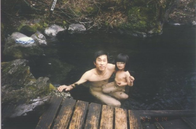 41_湯の滝入浴写真1.jpg